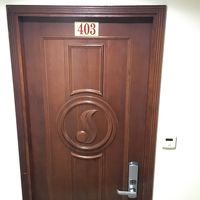 窓無しの部屋 だった