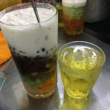 素朴で美味しい お茶付き