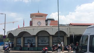 ベンタイン市場でBe Che