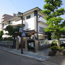 熱田湊常夜燈を管理してきた「宝勝院」、宮宿に入ったのでしょう