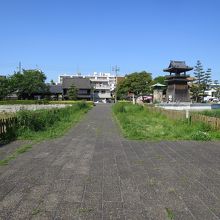 船着場から陸に上がると宿場が広がっていたのでしょう