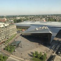朝食時の眺め 中央駅など