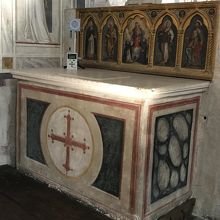 内部の飾り・設えも興味深い