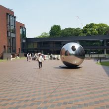 巨大パチンコ玉