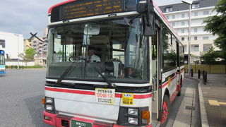 乗り継ぎを考えて運行されています