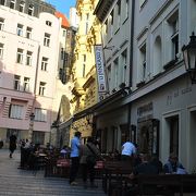 プラハの雰囲気と美味しいビールとチェコ料理が楽しめます。