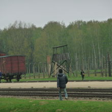 おなじみの写真、ぽつんと貨車が１両