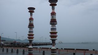 高松港のシンボル的なモニュメント