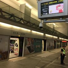 台北車站の月台