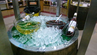 試飲でほろ酔い気分だわー