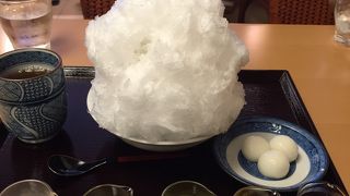 お昼は比較的すいてました。