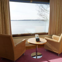 大きな窓からは、風景が楽しめます。