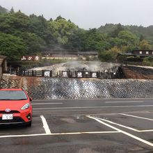 こっちは岡本屋前のもの