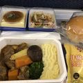 国際線で初めて利用しましたが機内食もサービスも満足