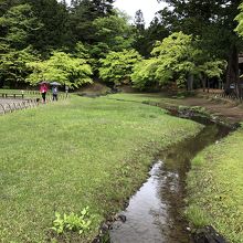 曲水の宴が催される小川