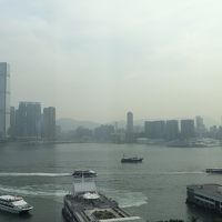 部屋から見える朝の景色