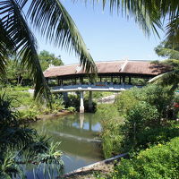 運河にかかる橋