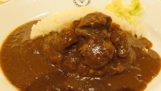 カレーとパスタとビールのおもろいお店