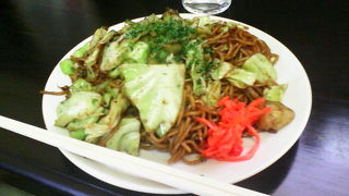 栃木駅近くの「じゃがいも入り焼きそば」の名店