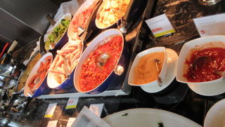 ウェスティン仙台26階のロビー階にある朝食会場　激混みで驚いた！！