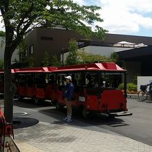 結構利用者多い。公園広いから便利かも
