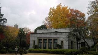 洋館と茶室があります