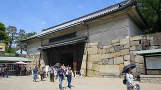 江戸城から移築したとは…新しい案内板で知りました