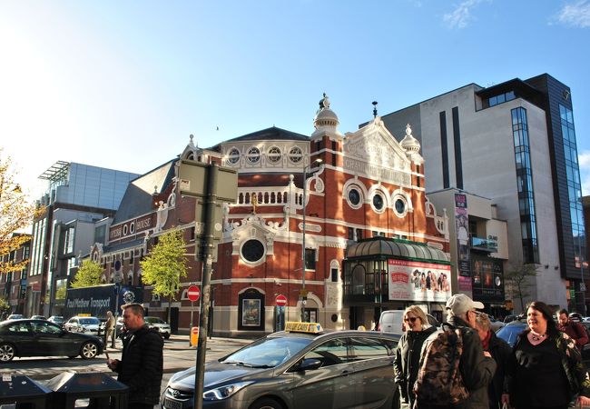 築123年のオペラハウス