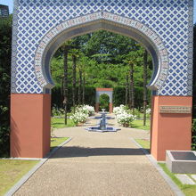 モロッコローズガーデン