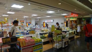 他店より広く品揃え豊富