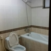 バスタブあり。とても広々してゆったりできる