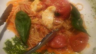 お食事の提供が遅い