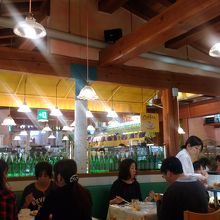 店内の様子です