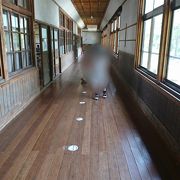 昭和のかおりが漂う旧小学校