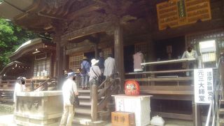 j深大寺の中心的なお堂