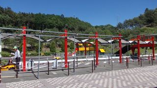 意外と本格的なコースのゴーカートがあります