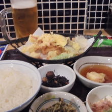 天ぷら定食とビール