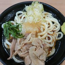 冷たいうどん