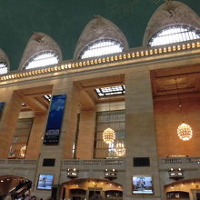 構内、クラッシックな雰囲気