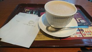 空港内が見渡せる席!!