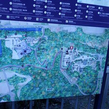 大手門からの案内図です。