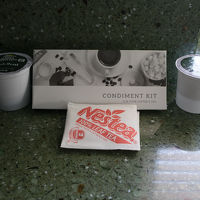 コーヒーカプセルと紅茶