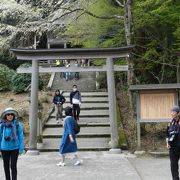 吉野山奥千本に鎮座の神社