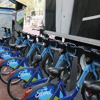 キオスクスタンド