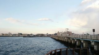 江ノ島と片瀬海岸を結ぶ橋