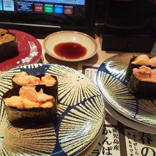 ウニ・シシャモっ子のほか，かつホタテもおいしかったです．