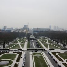 博物館から見下ろしたサンカントネール公園の全景