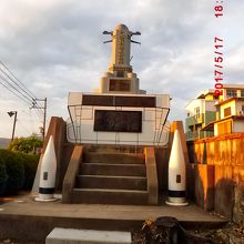 歴史の見える丘にて、噫戦艦大和塔。