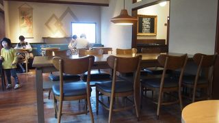 歴史あるカフェ