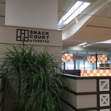 軽めのレストランです